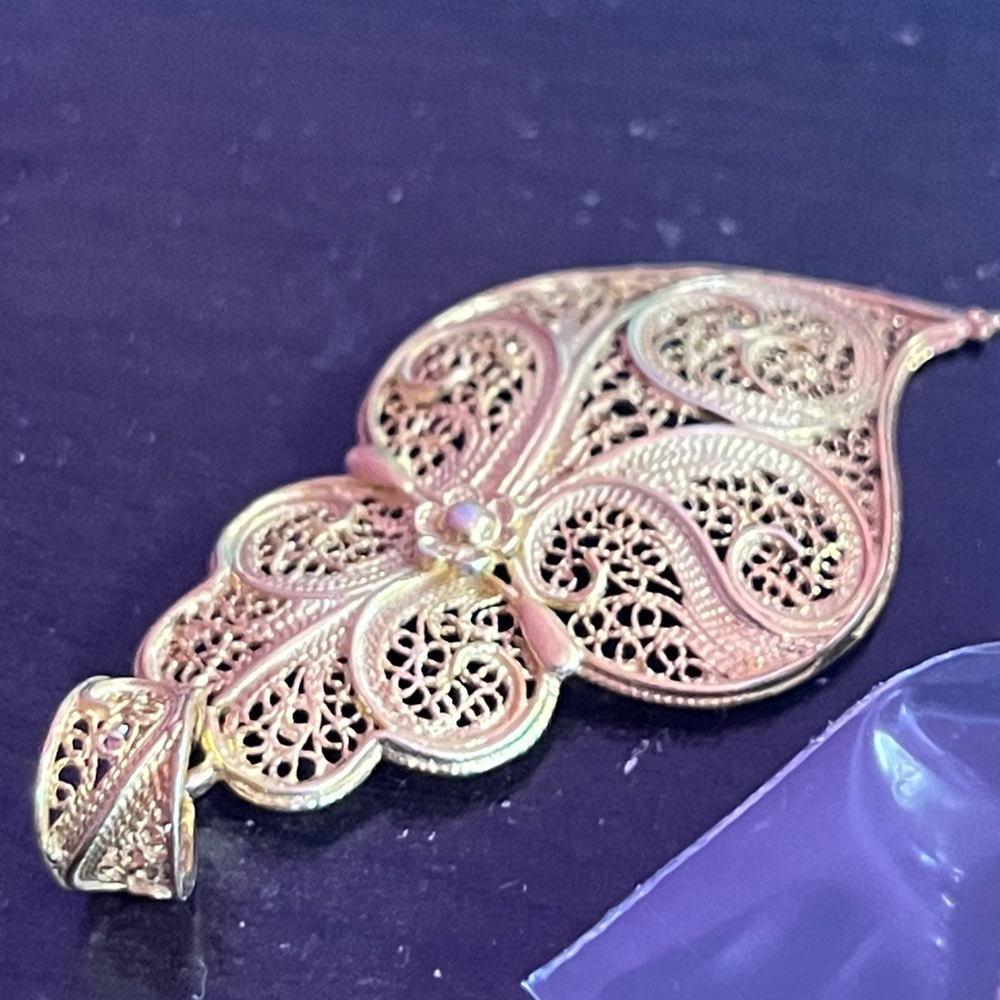 1 pound mystery jewelry - Picture 4 of 5